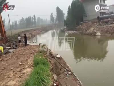 实况直击邢台洪灾：水漫大桥 农田被冲坏